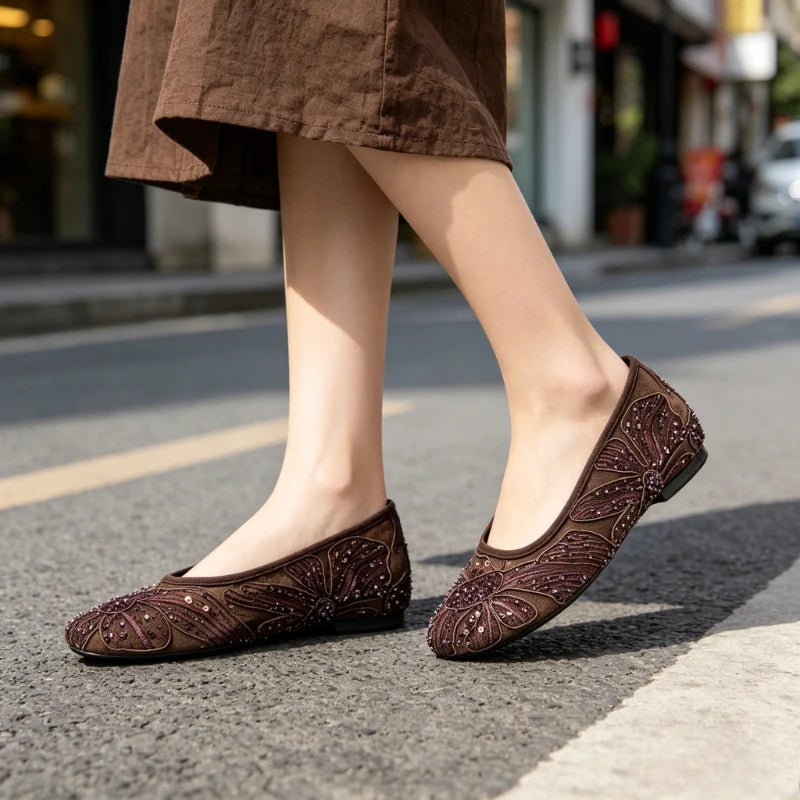 Luxury Designer Ballet Flats for Women Fashion String Bead Sequin Detail Breathable Mary Jane Shoes Comfortable Summer Loafers